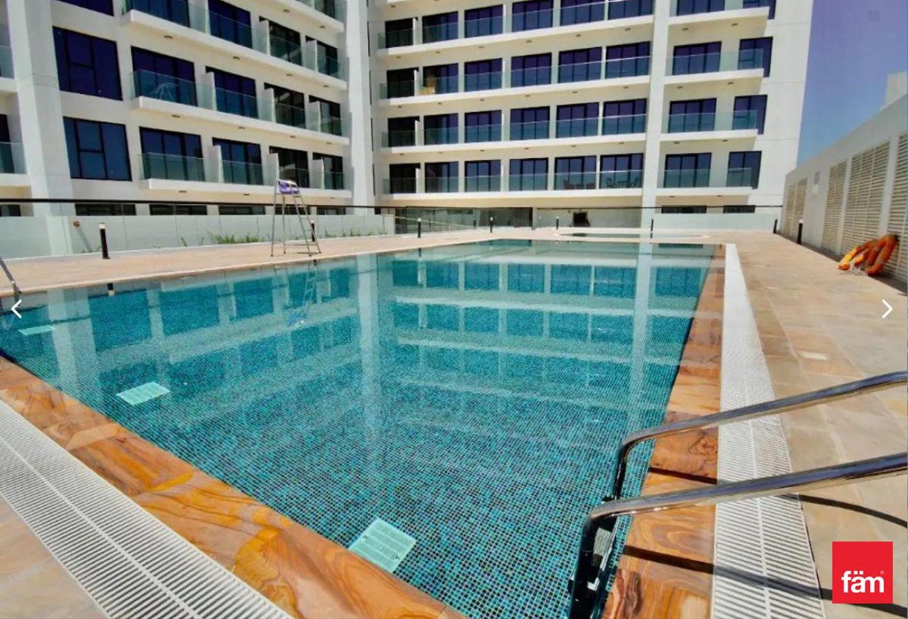 Fully Furnished | Beside Metro | VACANT photo 20