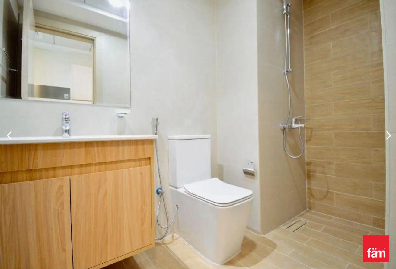 Fully Furnished | Beside Metro | VACANT photo 9
