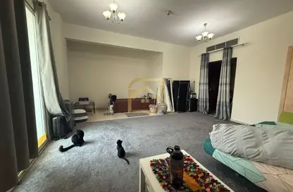 Apartment - Studio - 1 Bathroom for sale in Building IC1-EMR-08 - Emirates Cluster - International City - Dubai