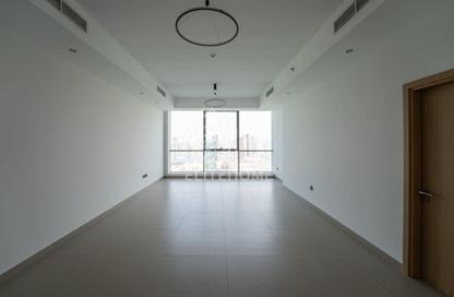 Apartment - 1 Bedroom - 2 Bathrooms for rent in La Plage Tower - Al Mamzar - Sharjah - Sharjah