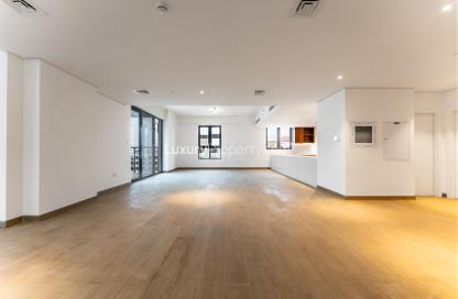 Apartment - 5 Bedrooms - 6 Bathrooms for sale in La Voile Building 3 - La Voile - Port de La Mer - La Mer - Jumeirah - Dubai