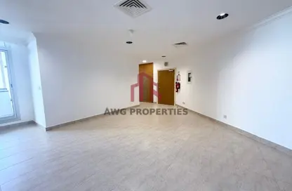 Apartment - 3 Bedrooms - 3 Bathrooms for rent in Al Ghurair Center - Al Rigga - Deira - Dubai