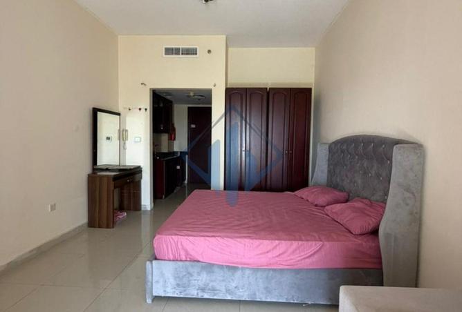 70281649 - صورة العقار 3