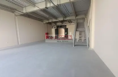Warehouse - Studio - 1 Bathroom for rent in Al Quoz Industrial Area 4 - Al Quoz Industrial Area - Al Quoz - Dubai