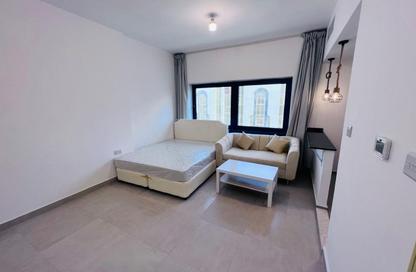 Apartment - Studio - 1 Bathroom for rent in Tourist Club Area - Abu Dhabi