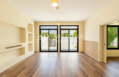 Townhouse - 4 Bedrooms - 4 Bathrooms for rent in Noor Townhouses - Town Square - Dubai