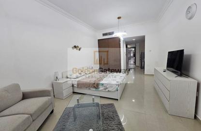 Apartment - Studio - 1 Bathroom for rent in Ontario Tower - Business Bay - Dubai