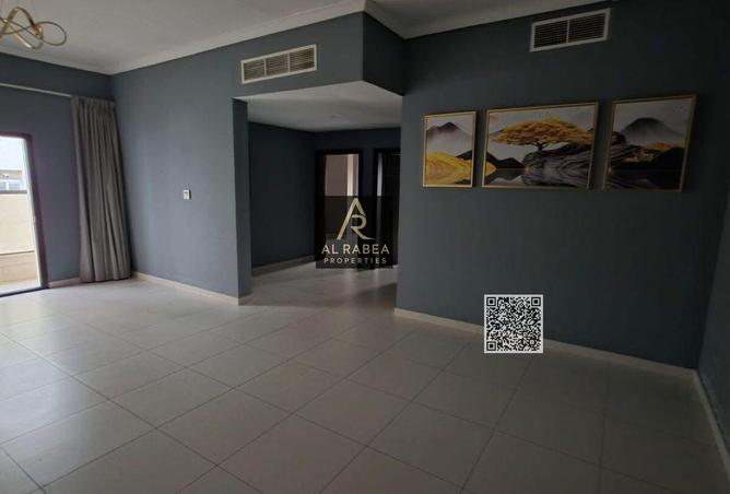 100862489 - Property Image 2
