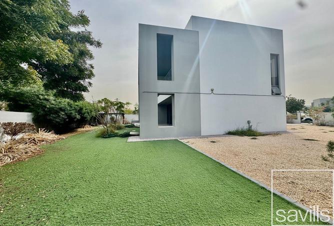 57777113 - Property Main Image