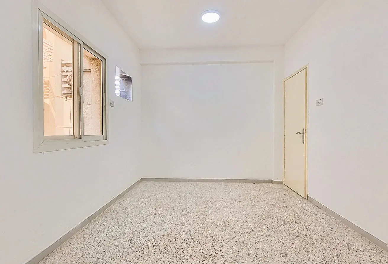 156900051 - Property Main Image