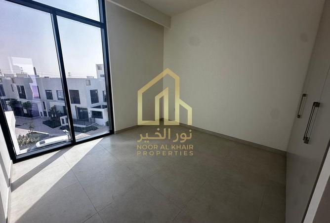 77398427 - صورة العقار 2