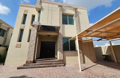 فيلا - 5 غرف نوم - 7 حمامات للايجار في حدائق الإمارات 1 - القوز - دبي
