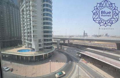 Apartment - Studio - 1 for rent in Marina First Tower - Dubai Marina - Dubai