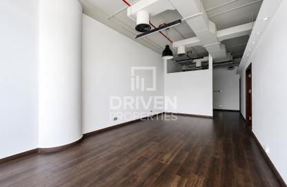 Office Space - Studio for rent in The Prime Tower - Business Bay - Dubai