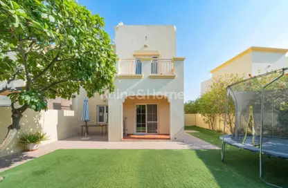 فيلا - 3 غرف نوم - 5 حمامات للبيع في الينابيع 2 - الينابيع - دبي