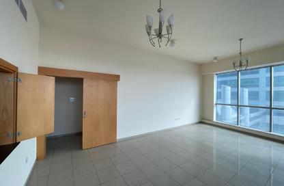 Apartment - 1 - 2 for rent in Julphar Residential Tower - Julphar Towers - Al Nakheel - Ras Al Khaimah