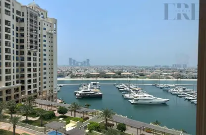 Apartment - 2 Bedrooms - 3 Bathrooms for sale in Marina Residences 5 - Marina Residences - Palm Jumeirah - Dubai