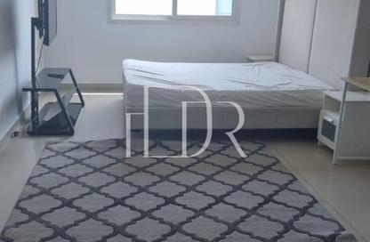 Apartment - 3 Bedrooms - 4 Bathrooms for rent in Tower 1 - Al Reef Downtown - Al Reef - Abu Dhabi
