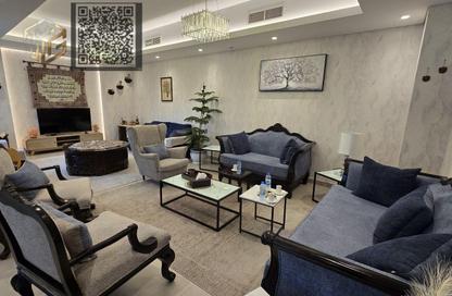 Villa - 4 - 6 for sale in Al Rahmaniya 1 - Al Rahmaniya - Sharjah