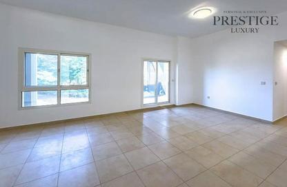 Apartment - 3 Bedrooms - 4 Bathrooms for sale in Al Thamam 11 - Al Thamam - Remraam - Dubai Land - Dubai