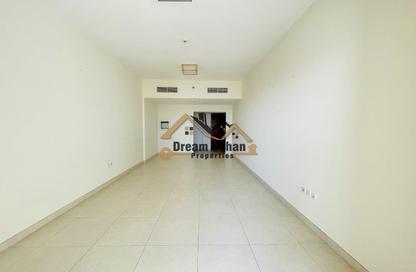 Apartment - 3 Bedrooms - 5 Bathrooms for rent in Al Waleed Garden 1 - Al Waleed Garden - Al Jaddaf - Dubai