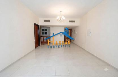 Apartment - 1 Bedroom - 2 Bathrooms for rent in Hend Tower - Al Taawun Street - Al Taawun - Sharjah Apartment - 1 Bedroom - 2 Bathrooms for rent in Hend Tower - Al Taawun Street - Al Taawun - Sharjah
