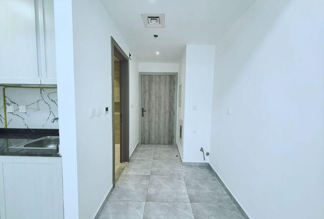 105124102 - Property Main Image