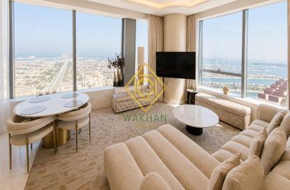 Apartment - 1 Bedroom - 2 Bathrooms for rent in The Palm Tower - Palm Jumeirah - Dubai