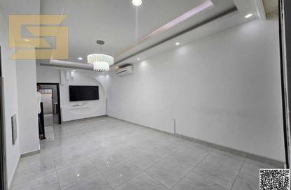 Townhouse - 5 Bedrooms - 7 Bathrooms for rent in Al Yasmeen 1 - Al Yasmeen - Ajman