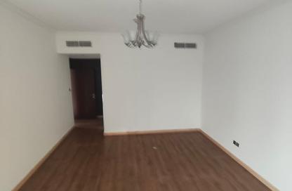 Apartment - 3 Bedrooms - 4 Bathrooms for rent in Al Khan Corniche - Al Khan - Sharjah