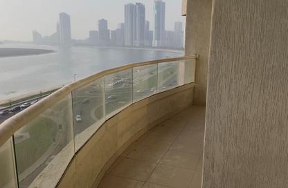 Apartment - 3 Bedrooms - 4 Bathrooms for rent in Al Khan Corniche - Al Khan - Sharjah