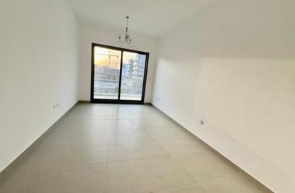 Apartment - 1 Bedroom - 2 Bathrooms for rent in International City Phase 2 - Al Warsan 4 - Al Warsan - Dubai
