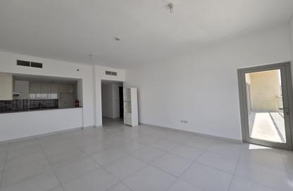 Apartment - 2 Bedrooms - 3 Bathrooms for rent in Rabdan Building - Motor City - Dubai