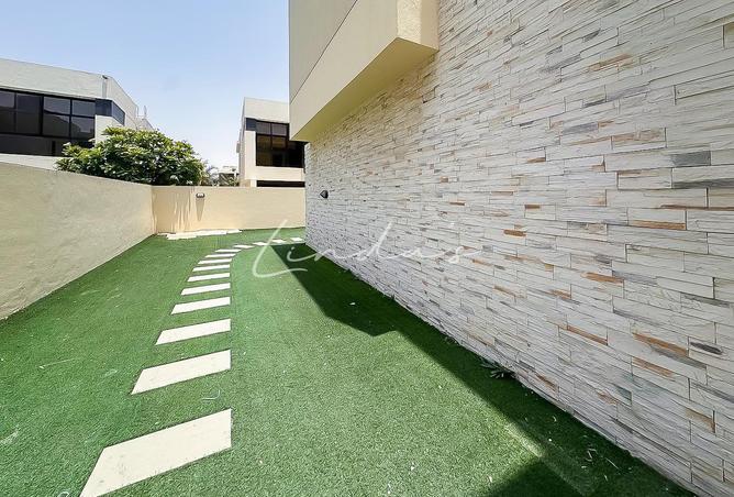123379234 - Property Image 3