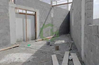 Warehouse - Studio - 1 Bathroom for rent in Al Khawaneej 2 - Al Khawaneej - Dubai