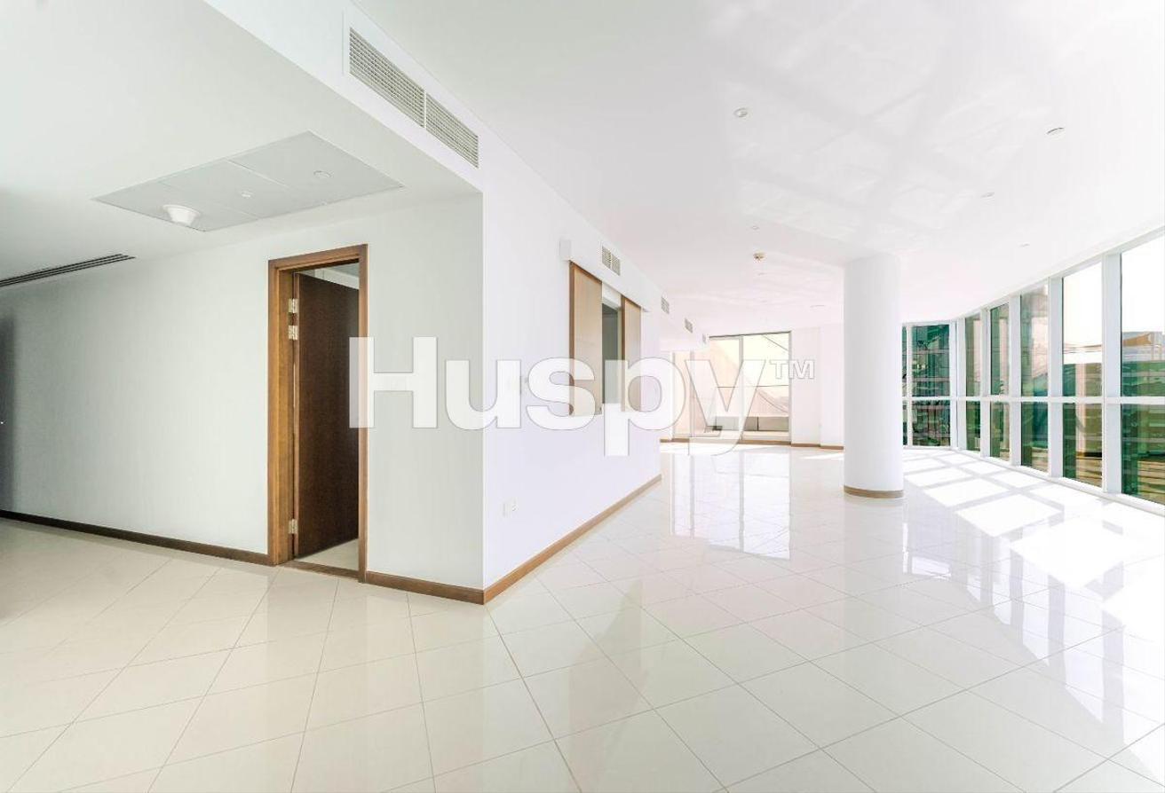 Vacant | Creek and Skyline View | Unfurnished photo 4