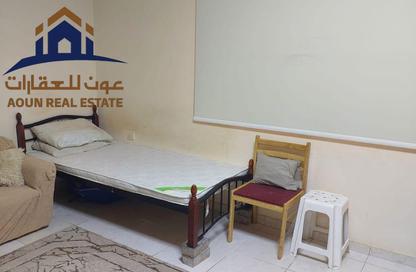 Apartment - Studio - 1 Bathroom for rent in Al Nabaa Building - Al Naba'ah - Al Sharq - Sharjah
