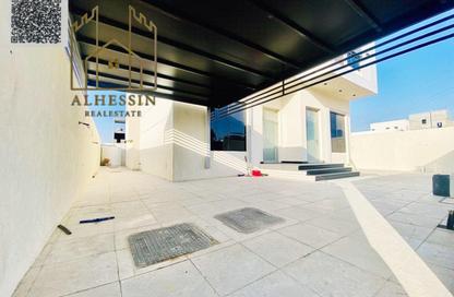 Villa - 3 Bedrooms - 5 Bathrooms for sale in Al Helio 2 - Al Helio - Ajman