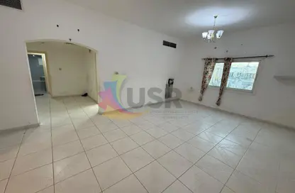 Apartment - 2 Bedrooms - 2 Bathrooms for rent in Oud Metha - Bur Dubai - Dubai