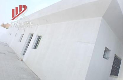 Villa - 3 Bedrooms - 4 Bathrooms for rent in Al Hazana - Al Riqqa - Sharjah