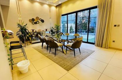 Villa - 4 - 5 for rent in Nad Al Sheba Villas - Nad Al Sheba 3 - Nad Al Sheba - Dubai