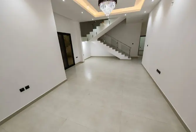 145503587 - Property Image 2