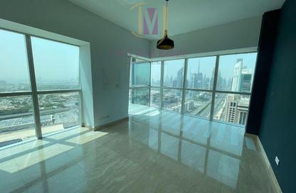 Apartment - 2 Bedrooms - 2 Bathrooms for rent in Sama Tower - Sheikh Zayed Road - Dubai