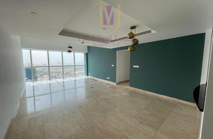 Apartment - 2 Bedrooms - 2 Bathrooms for rent in Sama Tower - Sheikh Zayed Road - Dubai