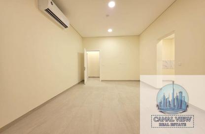 Apartment - Studio - 1 for rent in Khalifa City A - Khalifa City - Abu Dhabi