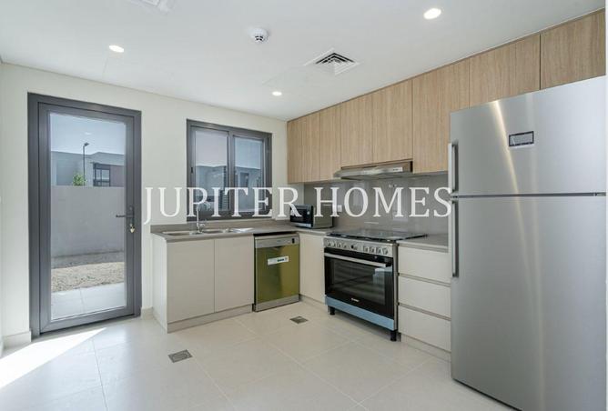 83225548 - Property Image 3