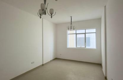 Apartment - 2 Bedrooms - 3 Bathrooms for sale in Al Amira Village - Al Yasmeen - Ajman