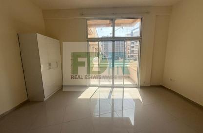 Apartment - Studio - 1 Bathroom for rent in Wadi Al Safa 3 - Dubai Apartment - Studio - 1 Bathroom for rent in Wadi Al Safa 3 - Dubai