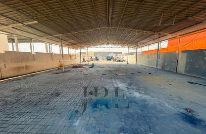 Warehouse - Studio - 1 Bathroom for rent in Al Sajaa Industrial - Al Sajaa - Sharjah