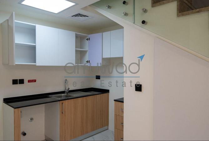 Modern Townhouse | 1 Bed | Gated Community Living — photo 3